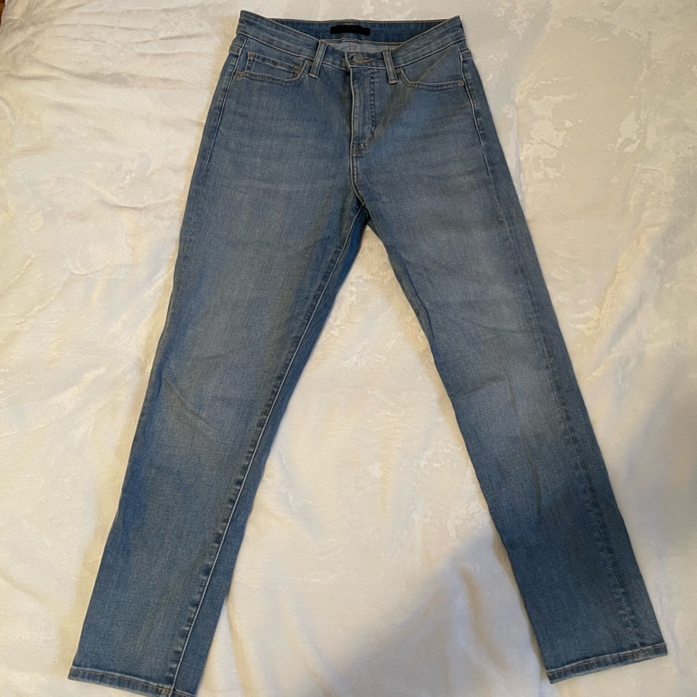 Uniqlo- High rise skinny/straight jeans
